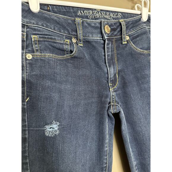 American Eagle Outfitters Raw Hem Fringe Distressed Blue Skinny Jeans Size 2 - Picture 5 of 6